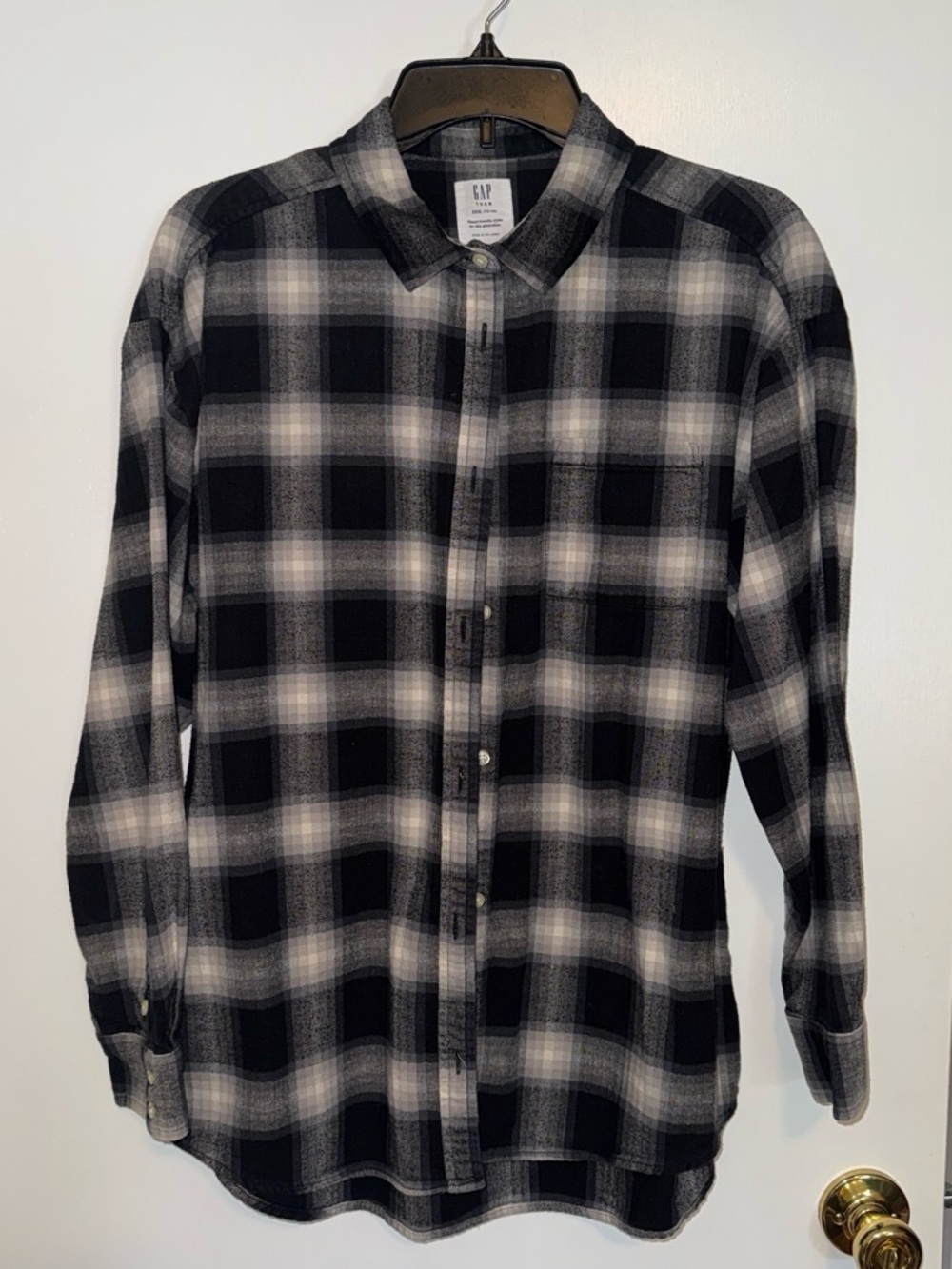 GAP Teen Black & Gray Plaid Button-Up Shirt
